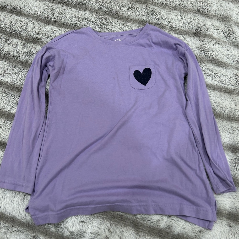 Long sleeve tshirt
